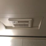 既設：リンナイ製浴室暖房乾燥機HBD-3003BCSK-J1（天井埋め込み式）