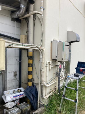 貸し出し用給湯器を仮設