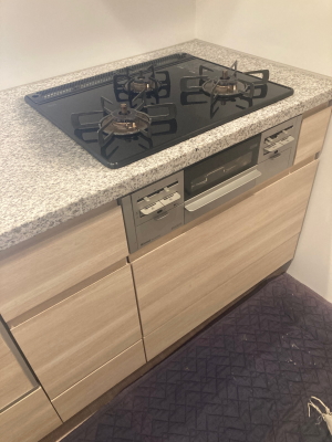 取替前：リンナイ製のビルトインコンロ（天板の横幅60ｃｍ）